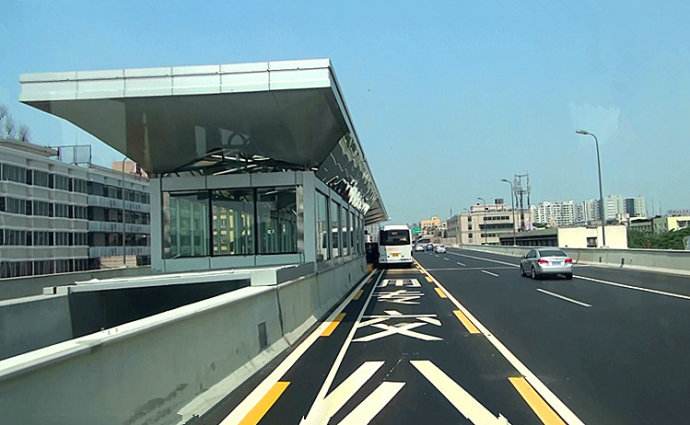 德瑞亞空壓機助力城市快速公交系統，節能無止盡